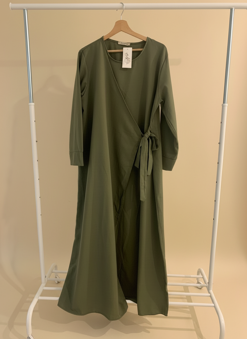 Flow Tied Thick Green Dress