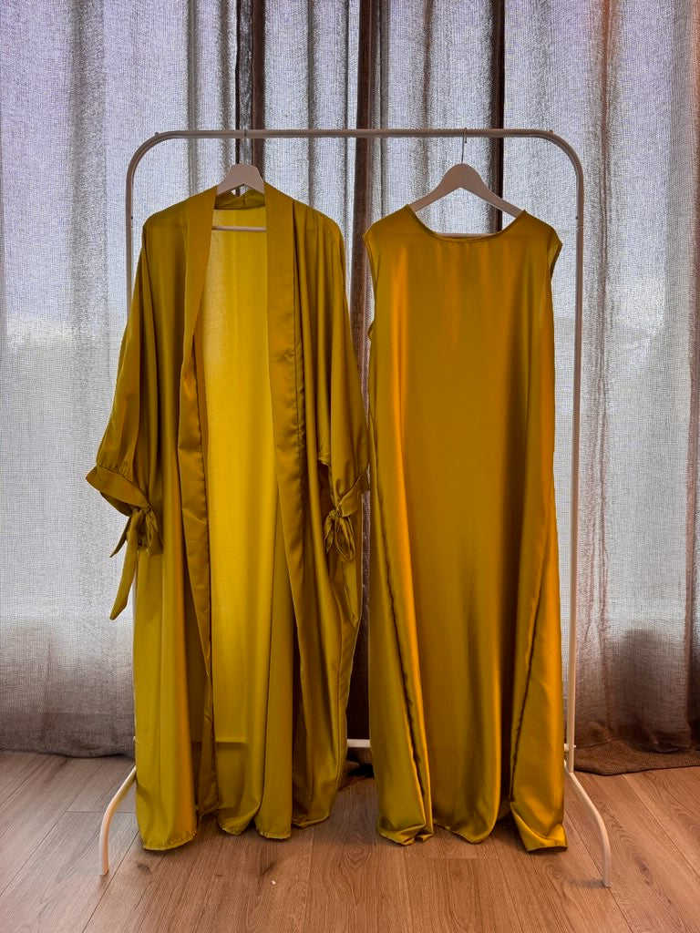 Silky Green Ribboned Abaya Set