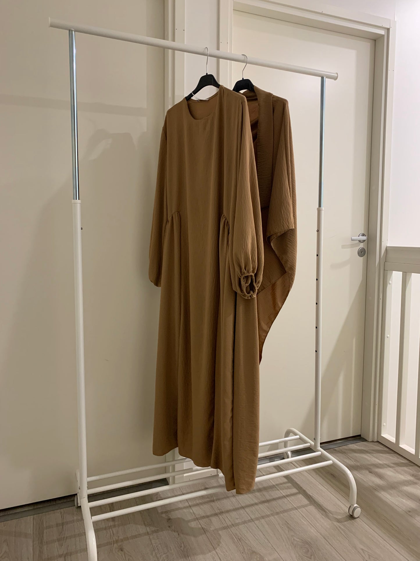 Stable Hazel Brown Khimar Set