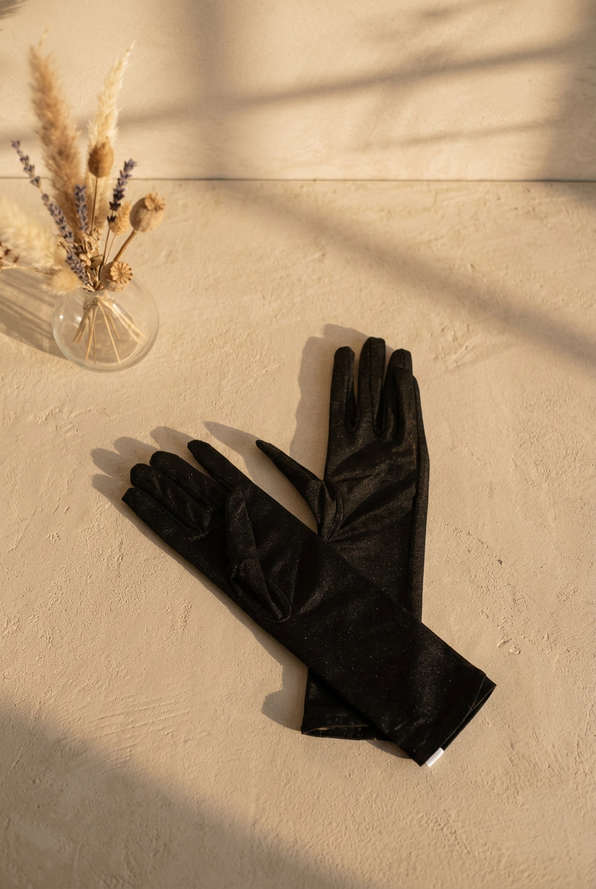 Flowered Black Gloves